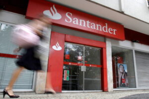 Empréstimo FGTS Santander: Tudo o que você precisa saber